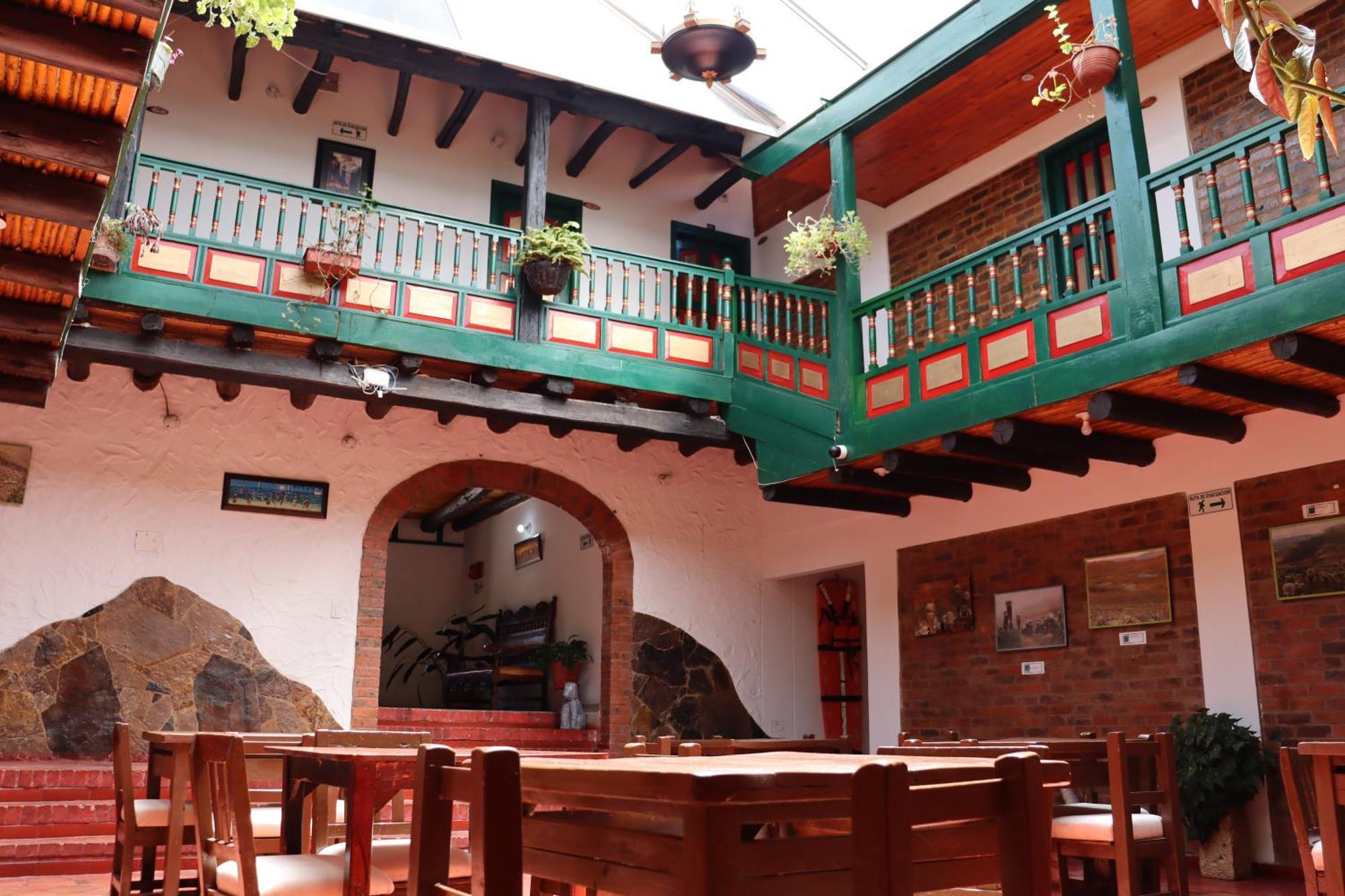 Plaza Inn Mongui